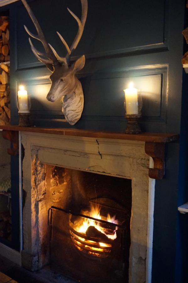 The Barge Inn Bradford-On-Avon Exterior foto